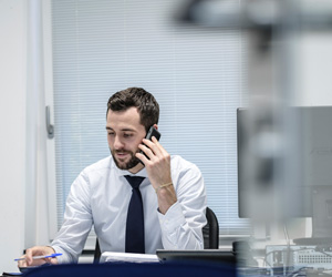 garagisten_bei_der_arbeit_01_300x250px.jpg